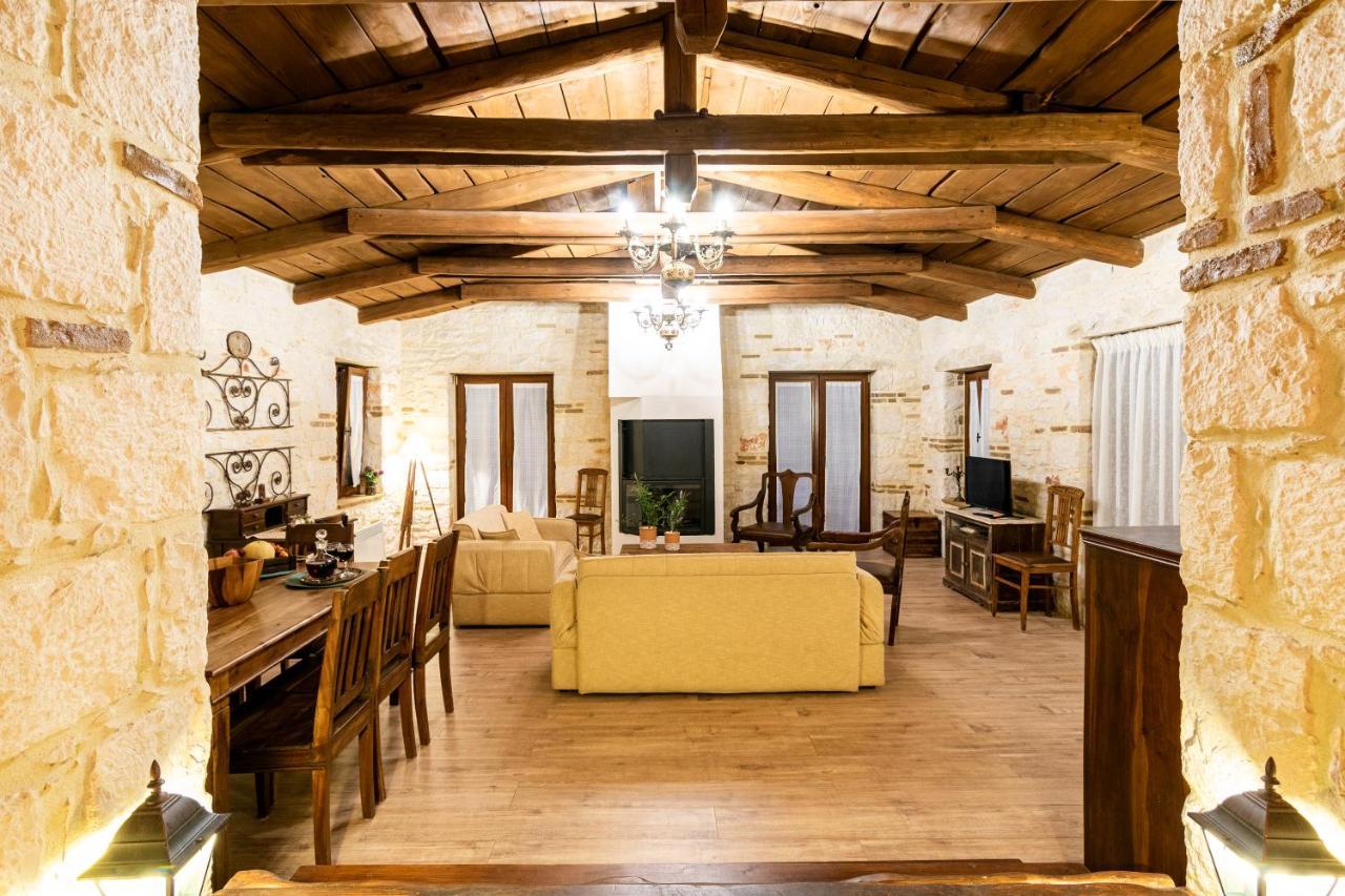 Villa Castello Ayos Nikolaos Dış mekan fotoğraf