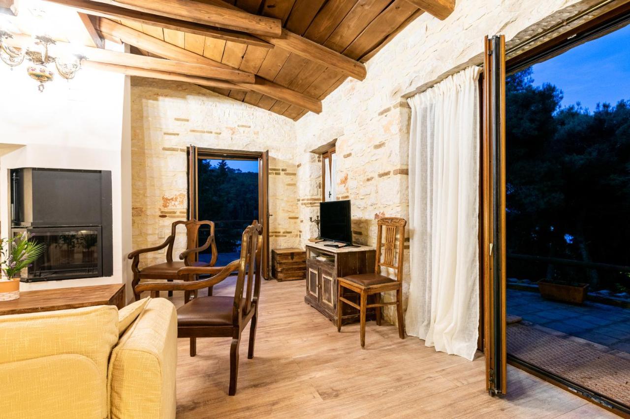 Villa Castello Ayos Nikolaos Dış mekan fotoğraf